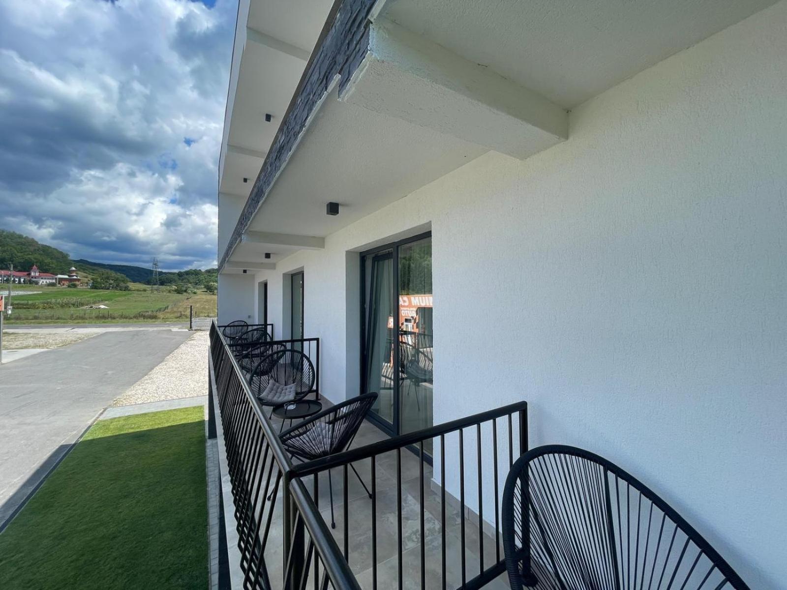 Hotel Cataleya House Oesti-Paminteni Exterior foto